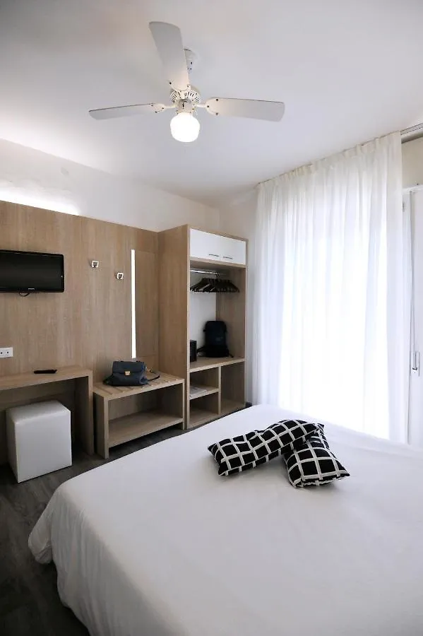 ***  Hotel Etna 카오를레 이탈리아